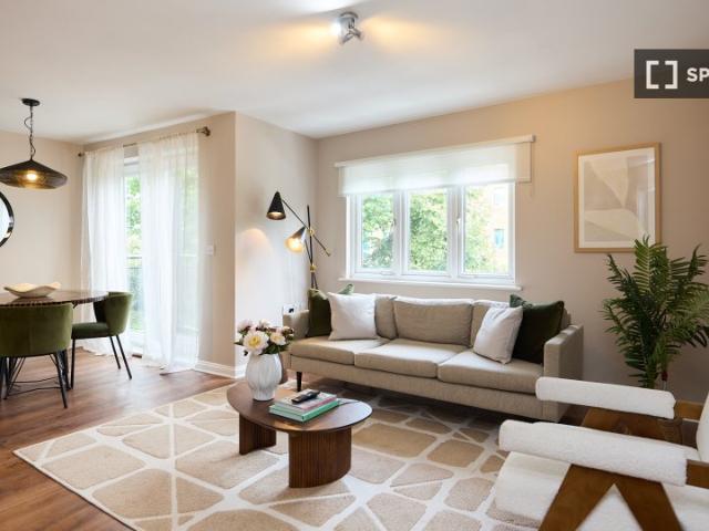 7 16 Omega Close, London, E14 8PP, United Kingdom | 2 bed apartment for rent #168846664 | Rentberry