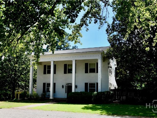 7 & 18 S Main Street
