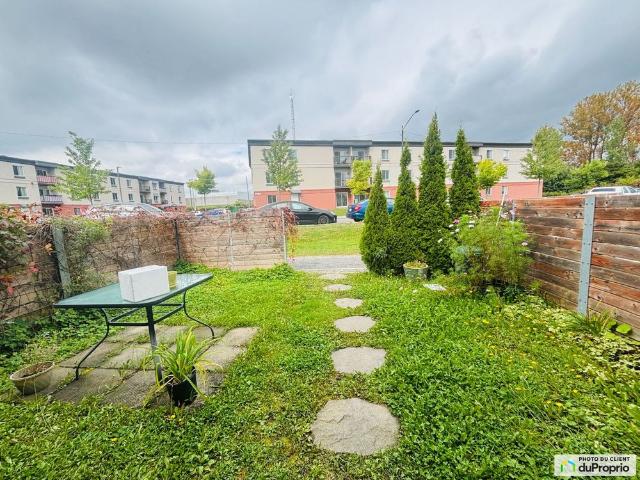 7 1175, rue de Chamonix, Charlesbourg à louer