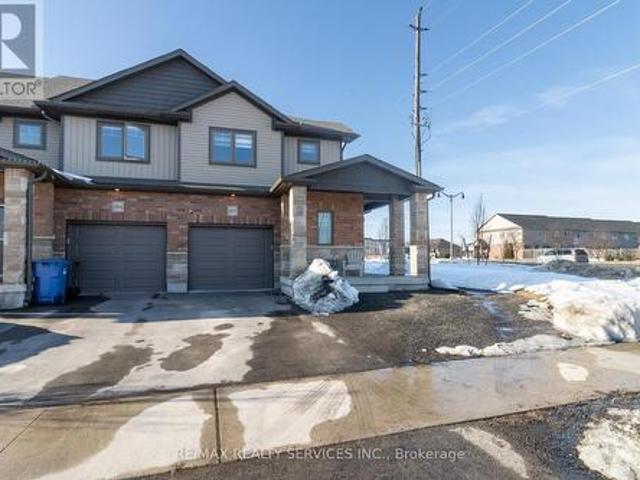 7 118 Simmonds Drive, Guelph, ON, N1E 0S3 house for sale | Listing ID X12851 | Royal LePage