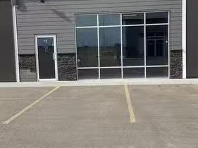 7 1211 Boucher Avenue, Warman, SK, S0K 4S3 commercial for sa.