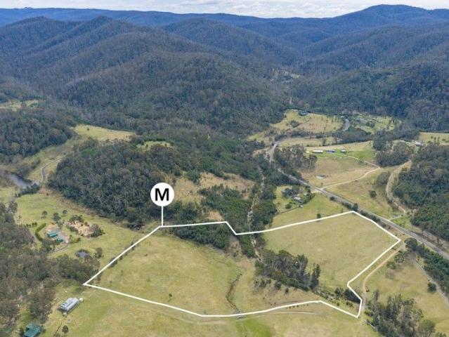 7.241 Ha Vacant Rural Land Rare Opportunity Just Minutes from Wyndham