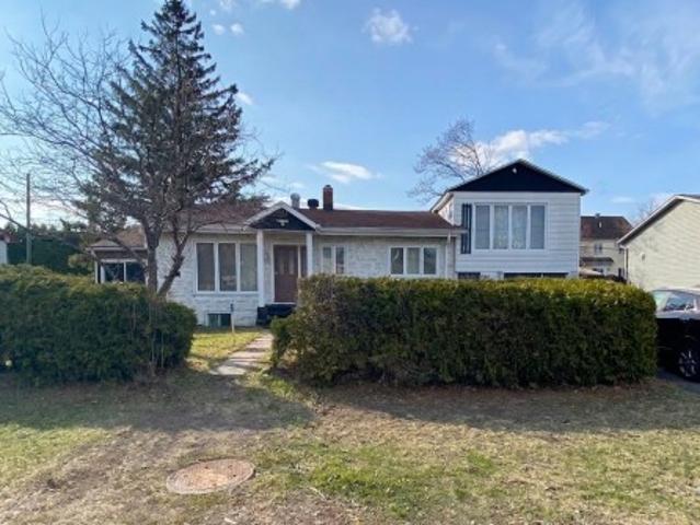 7 35E Avenue E. Blainville, QC, J7C 1J5 house for sale | Listing ID 18127 | Royal LePage