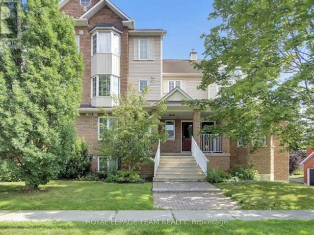4448 Harper Avenue, Ottawa, ON, K1J 1E1 townhouse for sale | Listing ID X13751 | Royal LePage