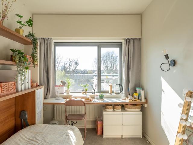 7.49 Keramiekstraat 80A