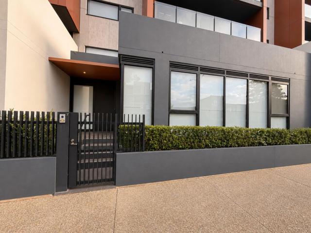 7 / 50 Catamaran Drive, Werribee South