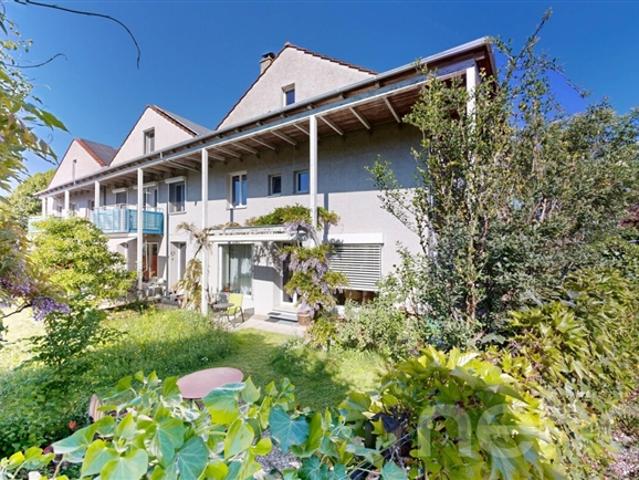 7.5 Room row house