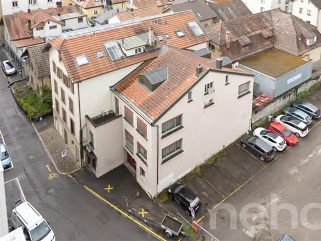 Gemischt genutztes Gebäude, strategische Lage im Zentrum von Freiburg