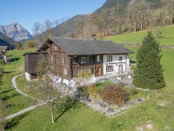 7.5 Zi EFH mit Umschwung