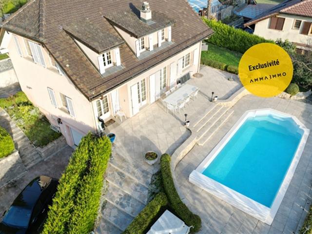 7,5 Zimmer Einfamilienhaus mit Pool