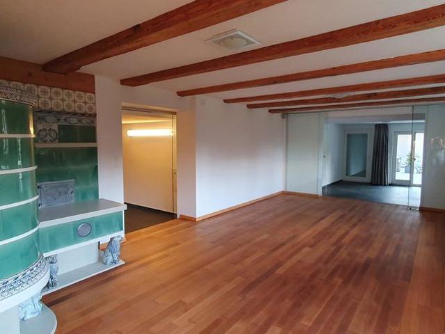7.5 Zimmer, 283 m², EG