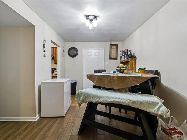 7 7A Shepard Court