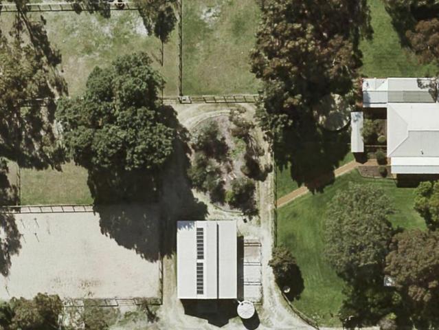 7.7acres rural living horse property