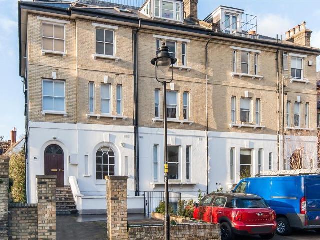 7 8 Thurlow Road, London, NW3 5PP, United Kingdom | 3 bed apartment for rent #136606322 | Rentberry