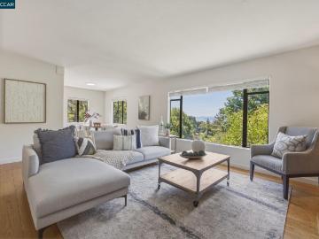7 9 El Portal Ct