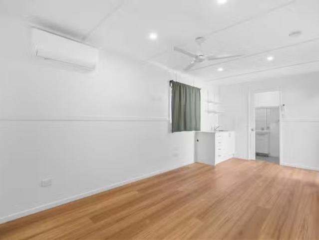 7A Tweedland Crescent, BEENLEIGH, QLD 4207 House for Rent