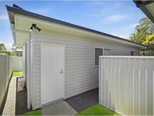7A Bunsen Avenue, EMERTON House for rent Listed by Kayla Fene.