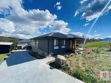 East Jindabyne, Snowy River, Victoria