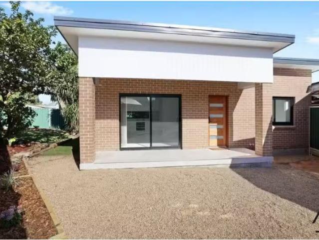 7a Falcon Place, Ingleburn Apartment for rent Listed by Chant.
