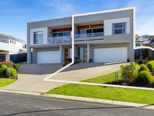 7A Jacaranda Place, Mirador
