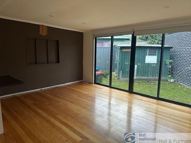 7A Liquidamber Street, Doveton