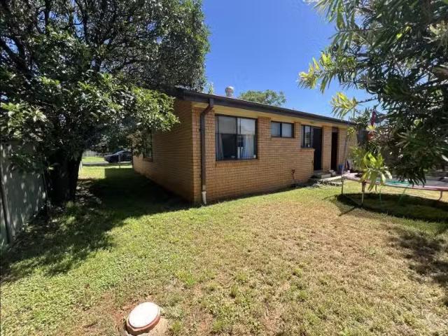 7a Springfield Way, DUBBO House for rent Listed by Chris Barb.