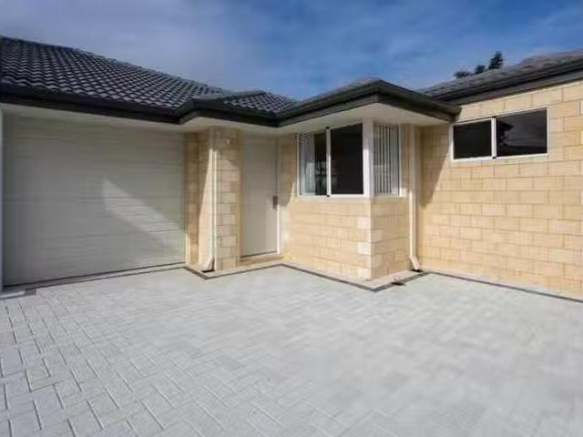 7B Abingdon Place, Kelmscott, WA 6111