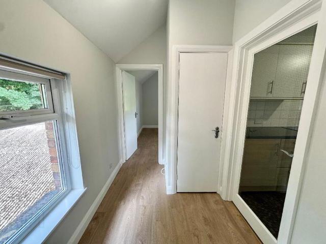 7B Bladon Park, Belfast, BT9 5LG