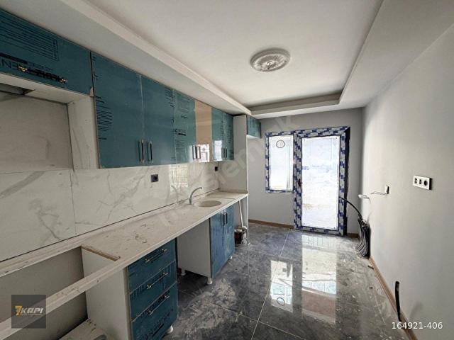 7KAPI 1. KAT DÜZ AYAK YENİ BİNA MERKEZİ KONUM 3+1 SATILIK