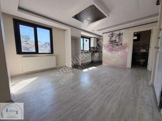 7tepe Ünv. Yakını Öğrenci kurumsala Genç Bina Geniş 1+0