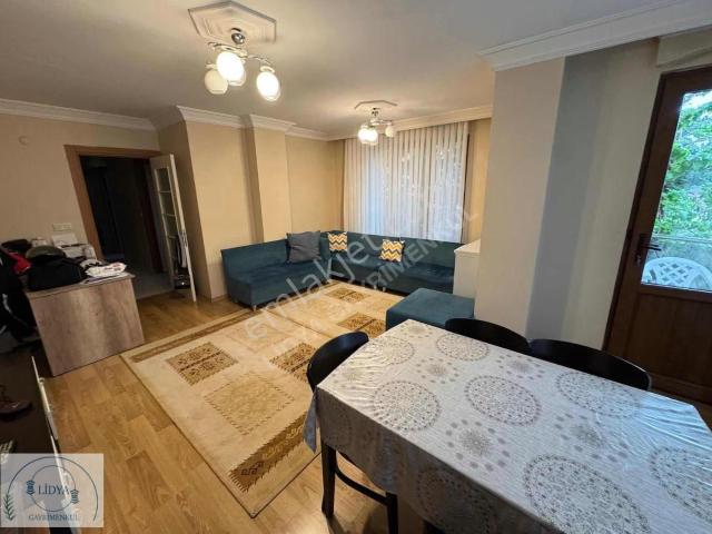 7tepe Ünv. Yürüme Mesafesinde Cadde Üzeri 3 +1 Eşyalı Kiracılı