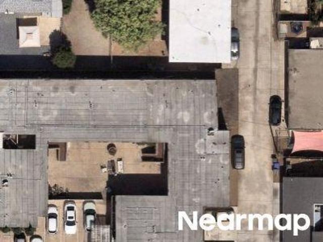 7th St