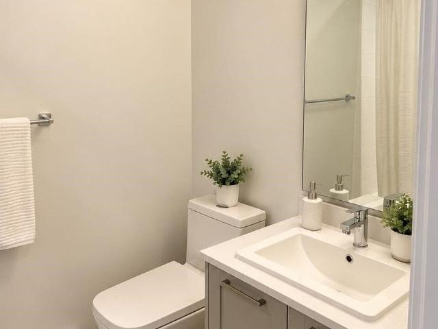 7xx 16525 Watson Drive, Surrey