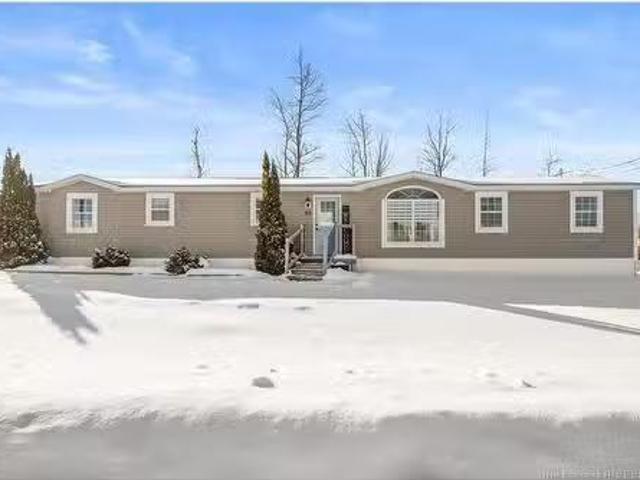 83 Tracadie Dr, Dieppe, NB, E1A 8P3 house for sale Listing.