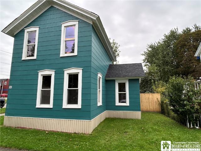 83 W 2nd Street