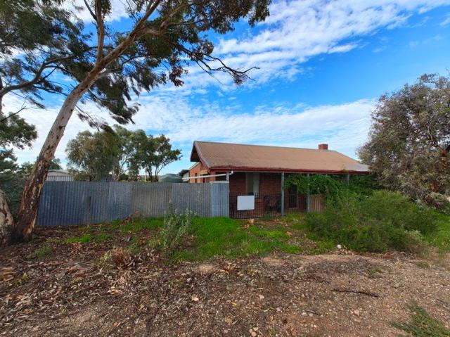 83 Wigley Street, Quorn SA 5433 Opportunity on a Generous 2,646m²