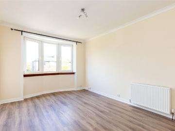 83 Carrick Knowe Avenue