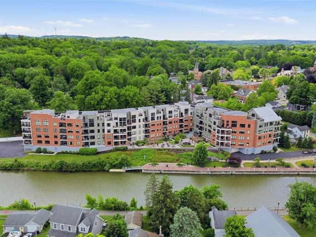 83 E Church Street # 405