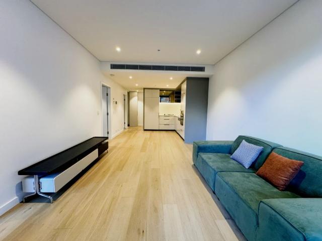 83 Hay st, Sydney