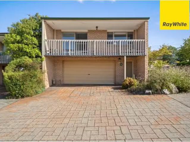 8/3 Heard Street, MAWSON Townhouse for rent Listed by Janaya.