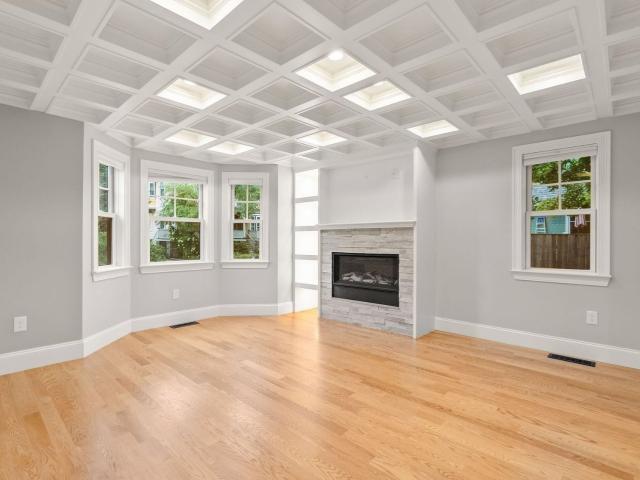 83 Irving Street, Arlington, US, MA