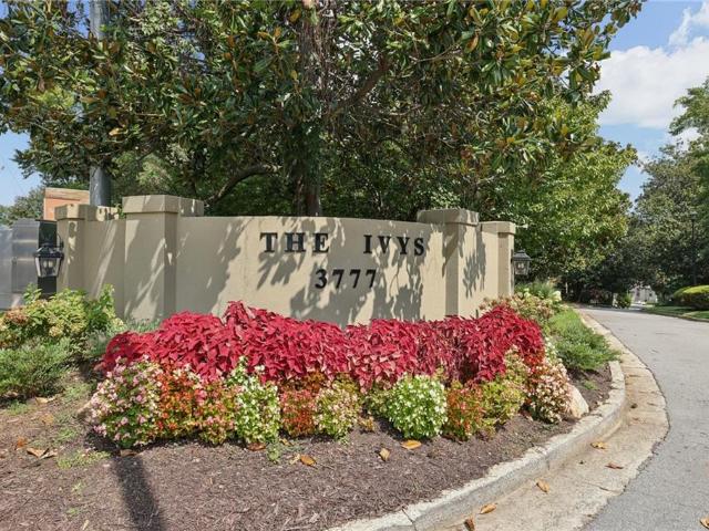 83 Ivy Trail NE