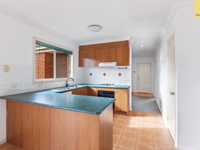 83 Kirkton Drive, Kurunjang