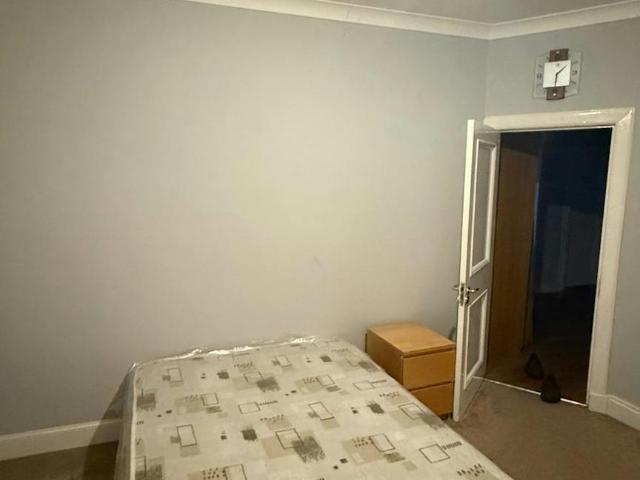 83 Meadowhouse Road, City of Edinburgh, EH12 7HT, United Kingdom | Room for rent #172183916 | Rentberry