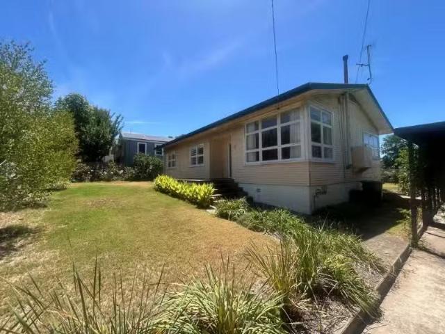 83 Mossman Street, Armidale House for rent Listed by Property.