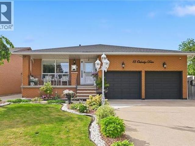 83 Oakridge Drive, Stoney Creek, ON, L8G 4P7 house for sale | Listing ID 40855 | Royal LePage