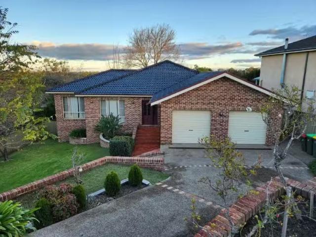 83 Olivet Street, GLENBROOK House for rent Listed by Blaxland.