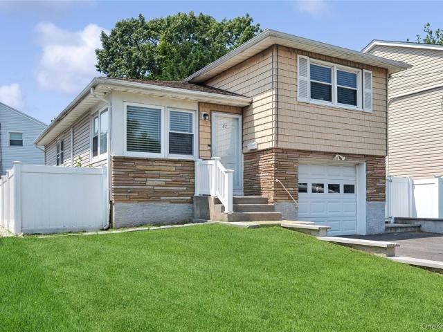83 Scarcliffe Drive