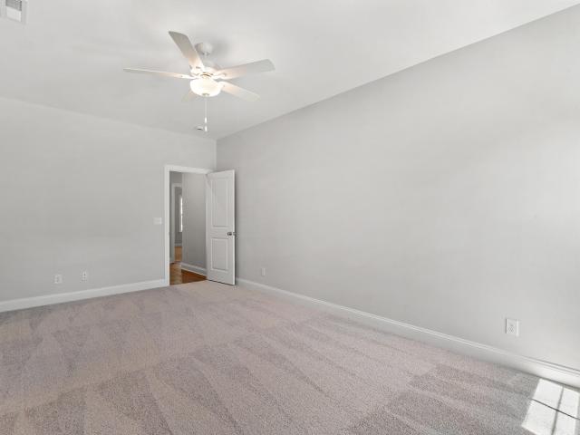 83 Seapine Dr