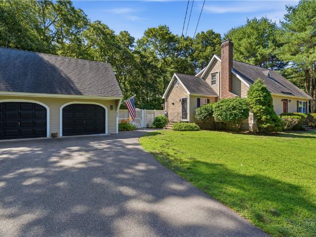 83 Stoney Hollow Road